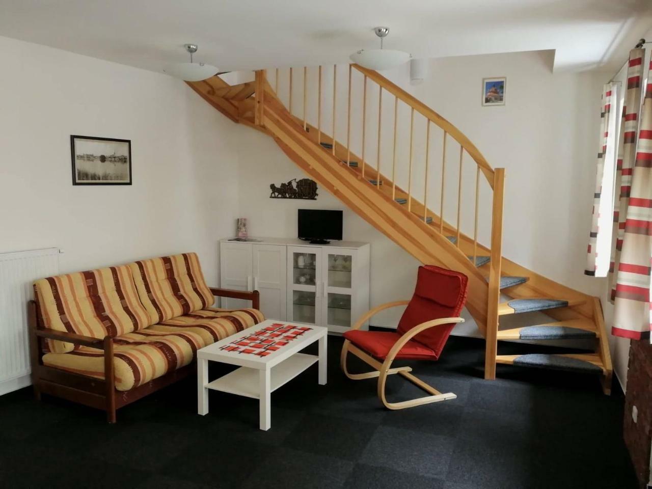 Apartman U Hippolyta Jindrichuv Hradec Exterior photo
